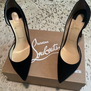 Christian Louboutin Iriza Veau Velour Heels size 39